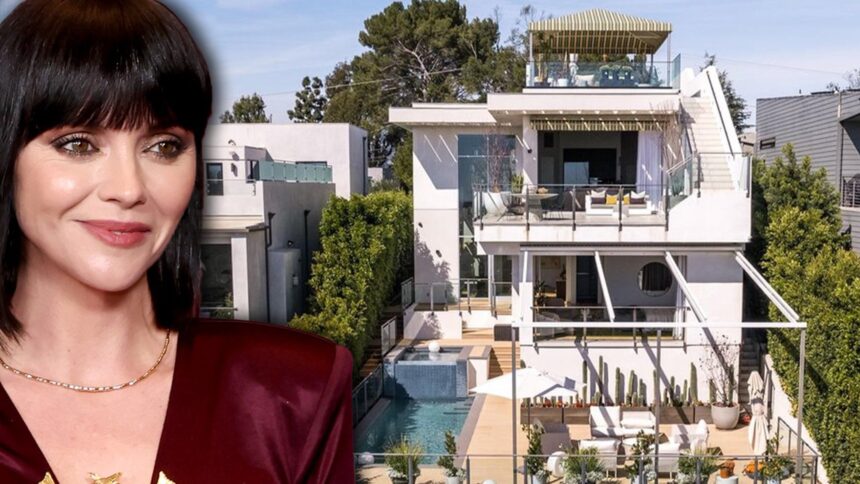 Christina Ricci își vinde casa din Los Angeles pentru 4 milioane de dolari. 1 christina ricci sells l a home for 4 million 685c37c12feec