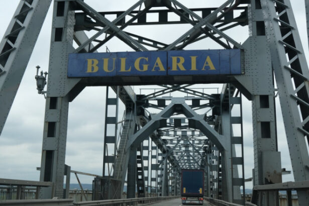 circulatia pe podul giurgiu ruse se inchide in aceasta seara la ora 2000 avertizare de la mae 684a70722b8de