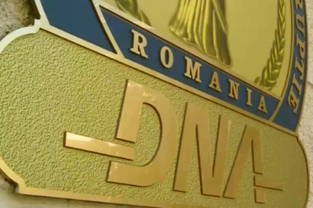 comisari ai garzii de mediu botosani trimisi in judecata de dna pentru luare de mita si falsuri in favoarea unor firme 685c0c8cea8b1