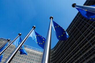 comisia europeana a exclus intreprinderile chineze de la achizitiile publice ale ue de dispozitive medicale 6855084db0729