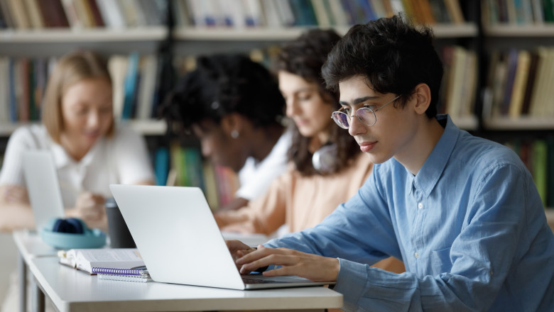 Termen limită pentru cererile de vizualizare a lucrărilor de bacalaureat 2025: până la ce oră pot aplica elevii 1 contestatii la bacalaureat 2025 pana la ce ora pot depune elevii cererea de vizualizare a lucrarii 6854f5ccac85b