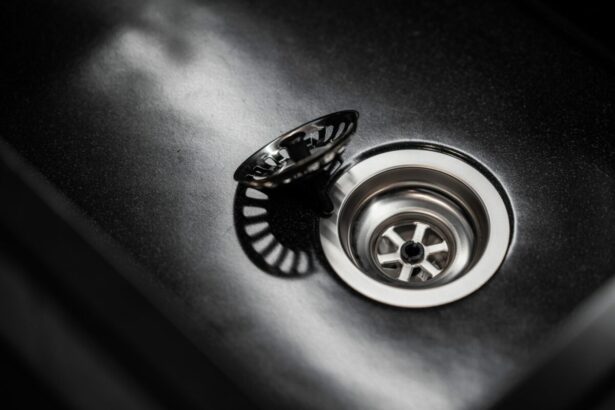 cum cureti chiuveta din ceramica cu un singur ingredient pe care il ai deja in bucatarie 6842bf9922f2b