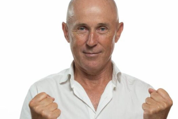 cum fenteaza parlamentarii sistemul desi detin locuinte in bucuresti primesc si bani pentru chirie ce proprietati are mugur mihaescu 684bf6b01bc5d