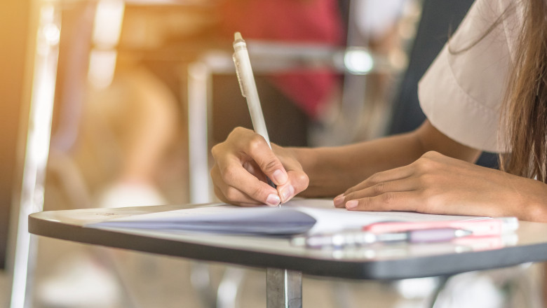 Ghid pentru înscrierea la liceu: Cum se decid elevii cu medii identice la Evaluarea Națională 2025 și care sunt criteriile de selecție. 1 cum se face inscrierea la liceu pentru elevii cu medii egale la evaluarea nationala 2025 care sunt criteriile de departajare 685ce32b440a6