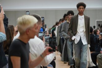 dior paris show is sweet relief for anyone wanting to flex a cooler muscle 685ee7703c3fb