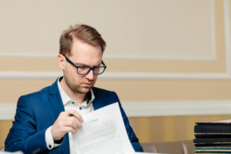 dominic fritz se opune cresterii de taxe statul roman sa faca o cura de slabire si sa taiem din chetuieli 684c27e5537df