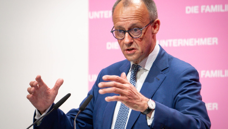 După întâlnirea din SUA, cancelarul german Merz afirmă că senatorii americani „nu sunt la curent” cu privire la reînarmarea Rusiei 1 dupa vizita in sua cancelarul german merz spune ca senatorii americani nu au nicio idee despre reinarmarea rusiei 6842fb38390e5