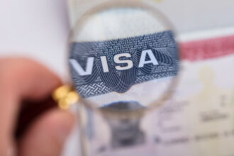 emil hurezeanu anunta ca urmeaza discutii la washington privind programul visa waiver stim deocamdata cateva premise 6852a0293bc17