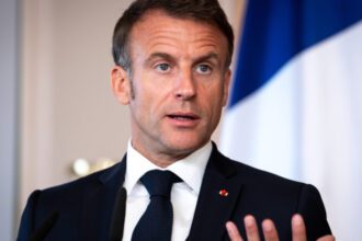 emmanuel macron se teme de haosul unei schimbari de regim in iran crede cineva ca ce s a facut in irak in 2003 a fost o idee buna 685254e46152f