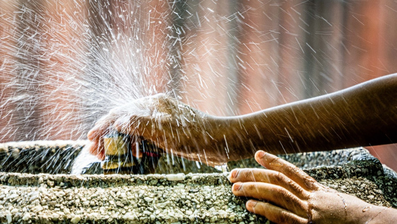 Europa, sub asediul unui val de căldură intensă. Temperaturile depășesc 40 de grade în numeroase țări. 1 europa cuprinsa de un val de caldura extrema temperaturi de peste 40 de grade in mai multe tari 685f8baa1d20e