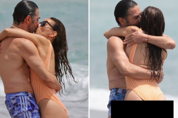 eva longoria shows off beach body in spain as she kisses husband jose baston 6849d515488a7