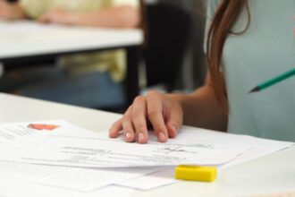 evaluarea nationala 2025 cand incep probele pentru elevii de clasa a viii a si ce modificari sunt in structura examenelor in acest an 68450e4ec8c5c