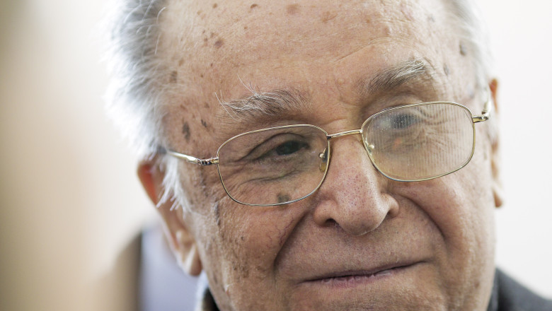 Ce implică diagnosticul etapizat stabilit de medici pentru Ion Iliescu. Clarificările unui specialist în pneumologie 1 exclusiv ce inseamna diagnosticul de etapa pe care i l au pus medicii lui ion iliescu explicatiile unui pneumolog 6849421dd4994