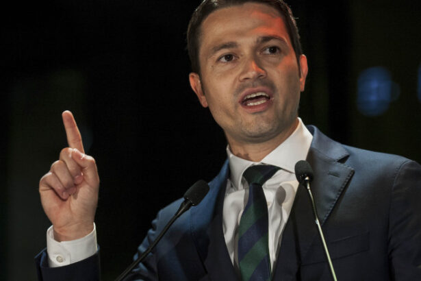 exclusiv sighiartau discutiile despre rocade sunt gresite n am face decat sa repetam greseli aceste jocuri politice inflameaza opinia publica 68444269f2783