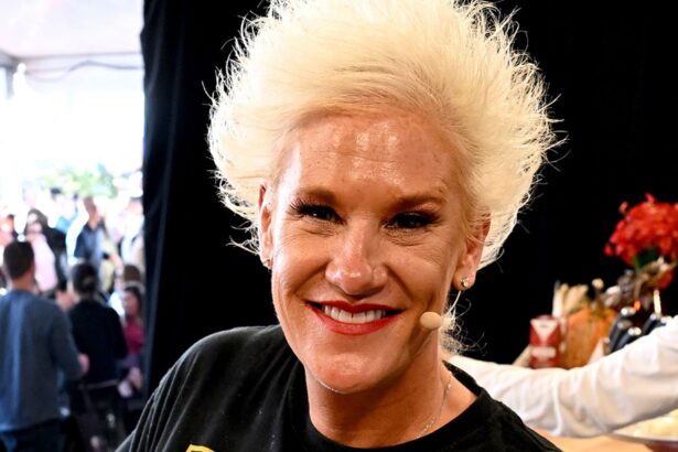 food network star anne burrell smiles in final photo posted before death 6852101dc09bf
