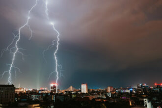 foto vreme severa in mai mult de jumatate din tara cod portocaliu de furtuni si grindina anm avertizeaza ca va urma si un val de canicula 6842ca5019515