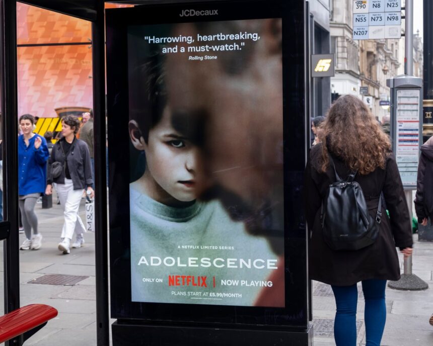 Franța va utiliza drama britanică „Adolescență” pentru a educa tinerii despre masculinitatea toxică 1 france to use uk drama adolescence to teach teenagers about toxic masculinity 684714c05608e