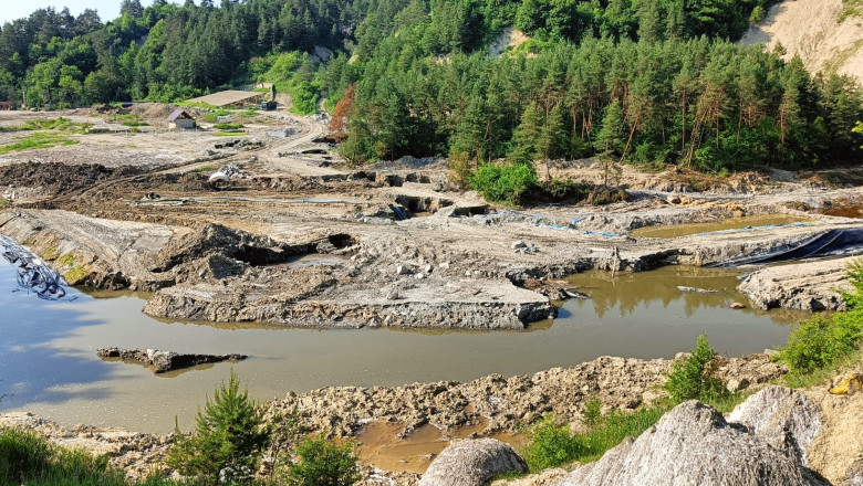 Revenirea aprovizionării cu apă potabilă în Târnăveni, sub supravegherea atentă a autorităților. 1 furnizarea apei menajere din statia tarnaveni a fost reluata pentru cel putin 2 zile autoritatile monitorizeaza nivelul de cloruri 685af2f20d08c
