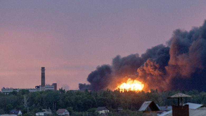 Atac masiv rusesc asupra Harkovului: trei vieți pierdute, 17 răniți și pagube devastatoare 1 galerie foto atac rusesc la scara larga asupra harkovului trei morti 17 raniti distrugeri