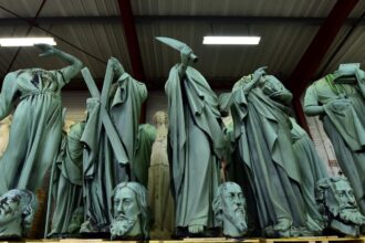 giant statues to return to notre dames spire in latest stage of restoration 6859562d95369