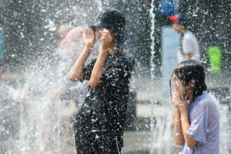 harta cod portocaliu de canicula temperaturile vor ajunge la 40 de grade 685badd3cacf9