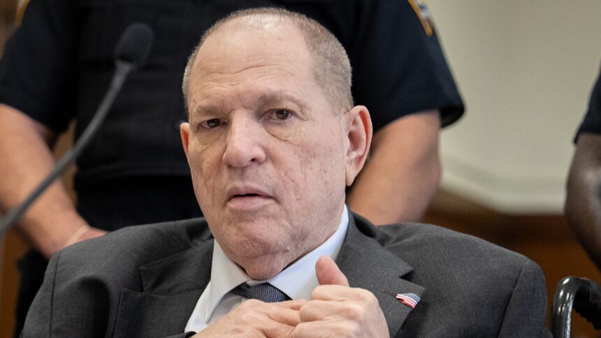 Harvey Weinstein condamnat pentru o infracțiune în cadrul rejudecării cazului de agresiune sexuală 1 harvey weinstein found guilty on one charge in sex crimes retrial 6849d0620a73b