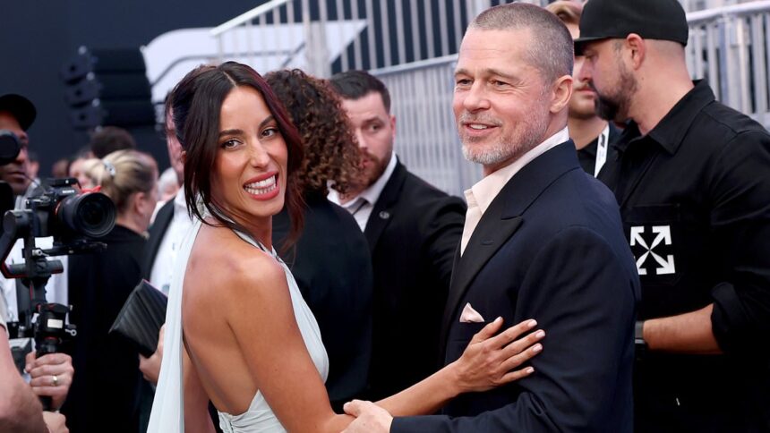 Sentimentele lui Brad Pitt despre căsătoria cu Ines de Ramon: un insider dezvăluie că a jurat cândva să nu se mai căsătorească. 1 how brad pitt really feels about marrying ines de ramon as insider reveals he once swore off weddings 68607f14b7535