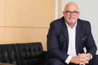 interviu kingsley wheaton chief corporate officer bat cum a transformat tehnologia consumul de produse cu tutun si nicotina 68480ed41b858