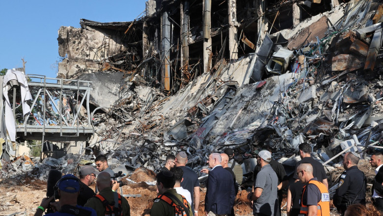 Iranul a atacat un bastion al cercetării israeliene. O rachetă a devastat laboratoare esențiale de la Institutul Weizmann 1 iranul a lovit un simbol al stiintei israeliene o racheta a distrus laboratoare cheie de la institutul weizmann 6855c8958090c