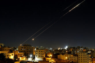 iranul si israelul au lansat noi atacuri in a noua zi de conflict dupa ce teheranul a exclus negocierile pe subiectul nuclear 68564387be091