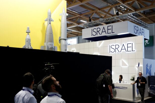 israeli stands at paris airshow are shut down by order of french government 6850412c89757