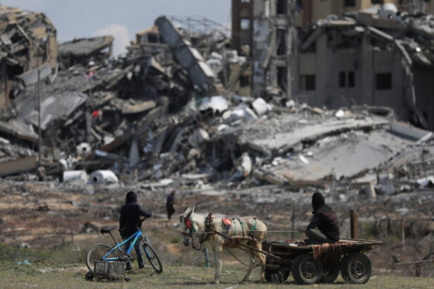 israelul ii avertizeaza pe palestinieni sa nu circule pe drumurile catre centrele de ajutor din fasia gaza sunt zone de lupta 6840144339f7b