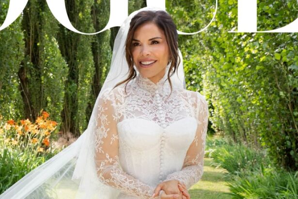 jeff bezos wife lauren sanchez slammed as tacky by katie couric on wedding day in nasty social media post 685f57f1197a8