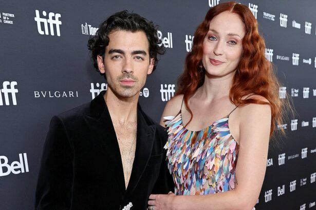 joe jonas and ex sophie turner spotted together after split rumors with boyfriend peregrine pearson 685add1375f58