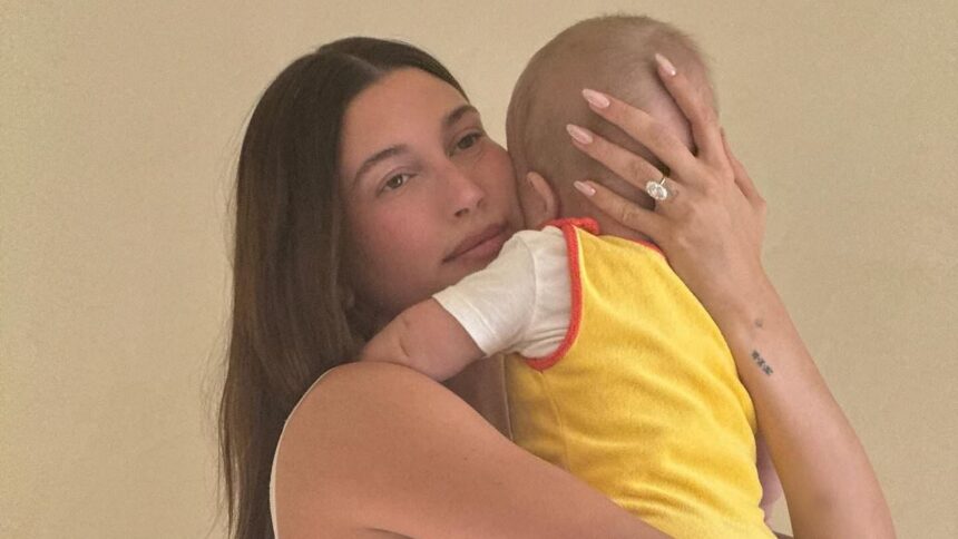 Justin Bieber își intensifică comportamentul imprevizibil, în timp ce soția sa, Hailey, frustrată, își concentrează atenția asupra familiei. 1 justin bieber doubles down on loose cannon antics as frustrated wife hailey keeps focus on family 685c4645e8a0f