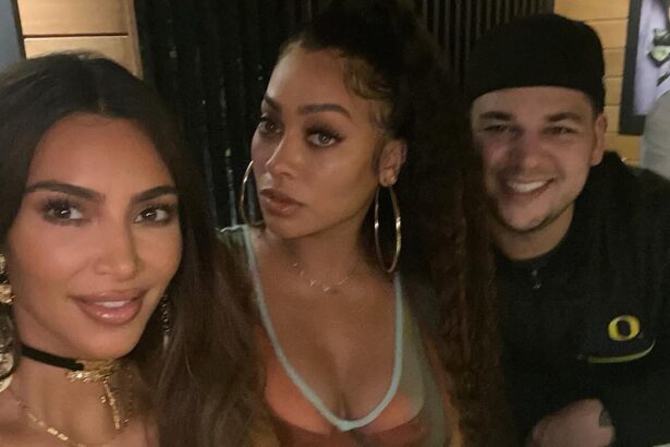 kim kardashians reclusive brother rob sends fans wild with rare cameo in new photos 685cbc2326011