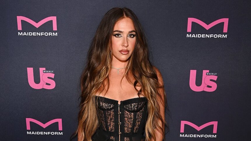 Fiica lui Kim Zolciak, Ariana, dezvăluie informații îngrijorătoare despre problemele financiare ale mamei sale. 1 kim zolciaks daughter ariana reveals grim new details about moms financial situation 6862f203ea1a3