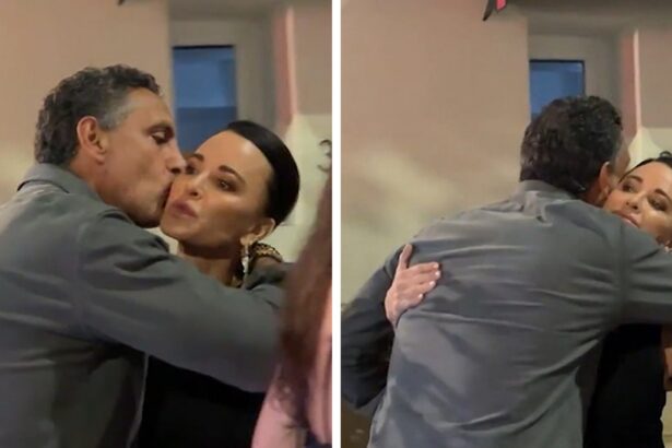 kyle richards and mauricio umansky share awkward embrace on video 6855b4eaf155c
