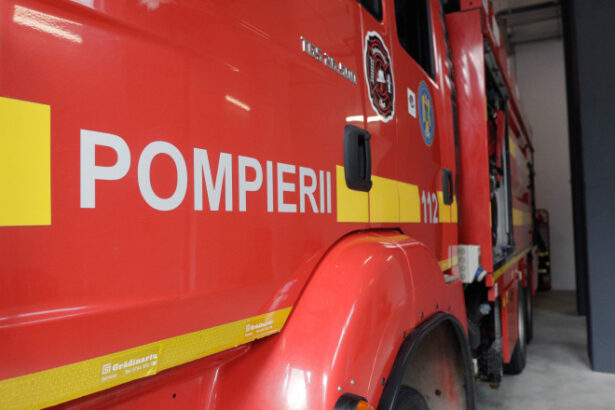 locomotiva unui tren a luat foc in salaj cei 30 de pasageri sunt in siguranta 6841fe5358685