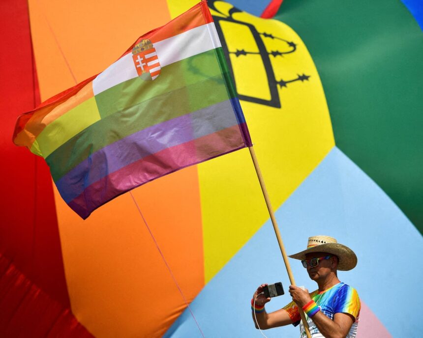 Primarul va avea un „plan C” pregătit în cazul în care poliția va încerca să interzică Pride-ul de la Budapesta 1 mayor will come up with plan c if police try to impose ban on budapest pride 68544613e3121