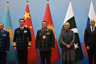 ministrii apararii din iran china si rusia s au intalnit pentru a discuta despre schimbarile cruciale ale secolului 685d074fc2f04