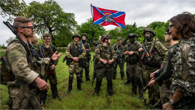 NATO și „Invazia Rusă”: Cum a devenit conflictul din Ucraina sursa de inspirație pentru entuziaștii simulărilor de război din SUA 1 nato vs rusii navalitori cum a ajuns conflictul din ucraina noua inspiratie a pasionatilor de razboi care simuleaza batalii in sua 683bd13a922e2