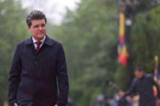 nicusor dan viitorul romaniei se cladeste pe grija responsabilitate si investitie in copii 683c47d30a44a