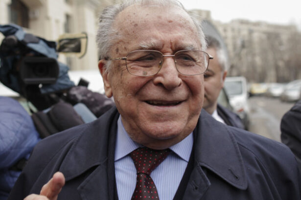 noi date despre starea de sanatate a lui ion iliescu fostul presedinte ramane la terapie intensiva la spitalul sri 684936242c2df