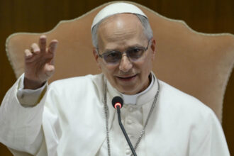 papa leon anunta toleranta zero fata de preotii care comit abuzuri sexuale el elogiaza rolul presei in democratie 6857b25e26977