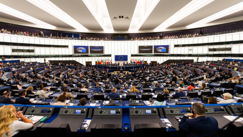 Parlamentul European a hotărât ca infracțiunile sexuale asupra copiilor să rămână imprescriptibile 1 parlamentul european a decis ca abuzurile sexuale impotriva minorilor sa nu se prescrie 6851970ae6742