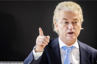 partidul de extrema dreapta condus de geert wilders se retrage din coalitia de guvernare din tarile de jos consecintele deciziei 683eb4aedcbbf