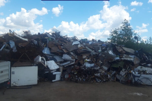 perchezitii la firme suspectate de reciclare fictiva a ambalajelor din sticla si plastic prejudiciu de 8 milioane de lei 683ff6037522d