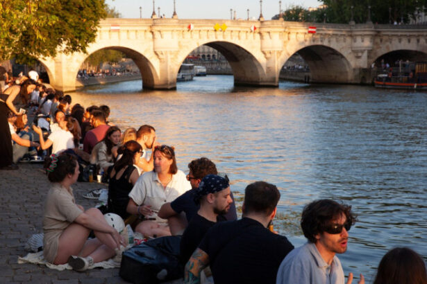 planul parisului pentru a face fata caldurii extreme scoli si locuinte adaptate pentru temperaturi de 50 de grade celsius 6852f1eace6fb