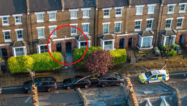 Un nou suspect reținut de către poliția britanică în cazul incendiului la reședința premierului Keir Starmer 1 politia britanica a arestat un al patrulea suspect in cazul incendierii casei premierului keir starmer 683e073e6d236
